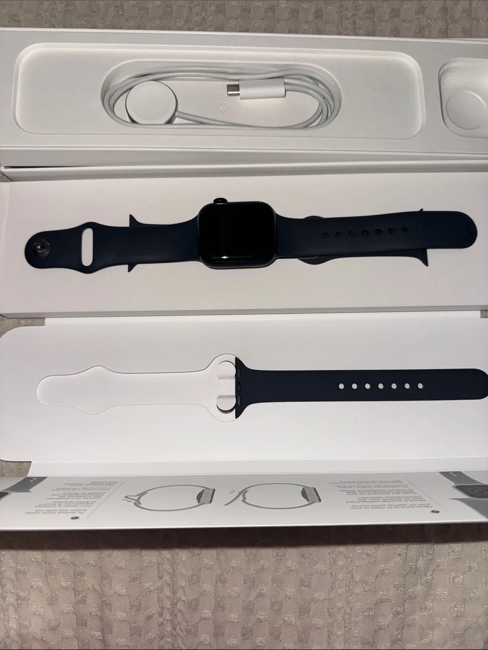 Apple smartwatch paired
